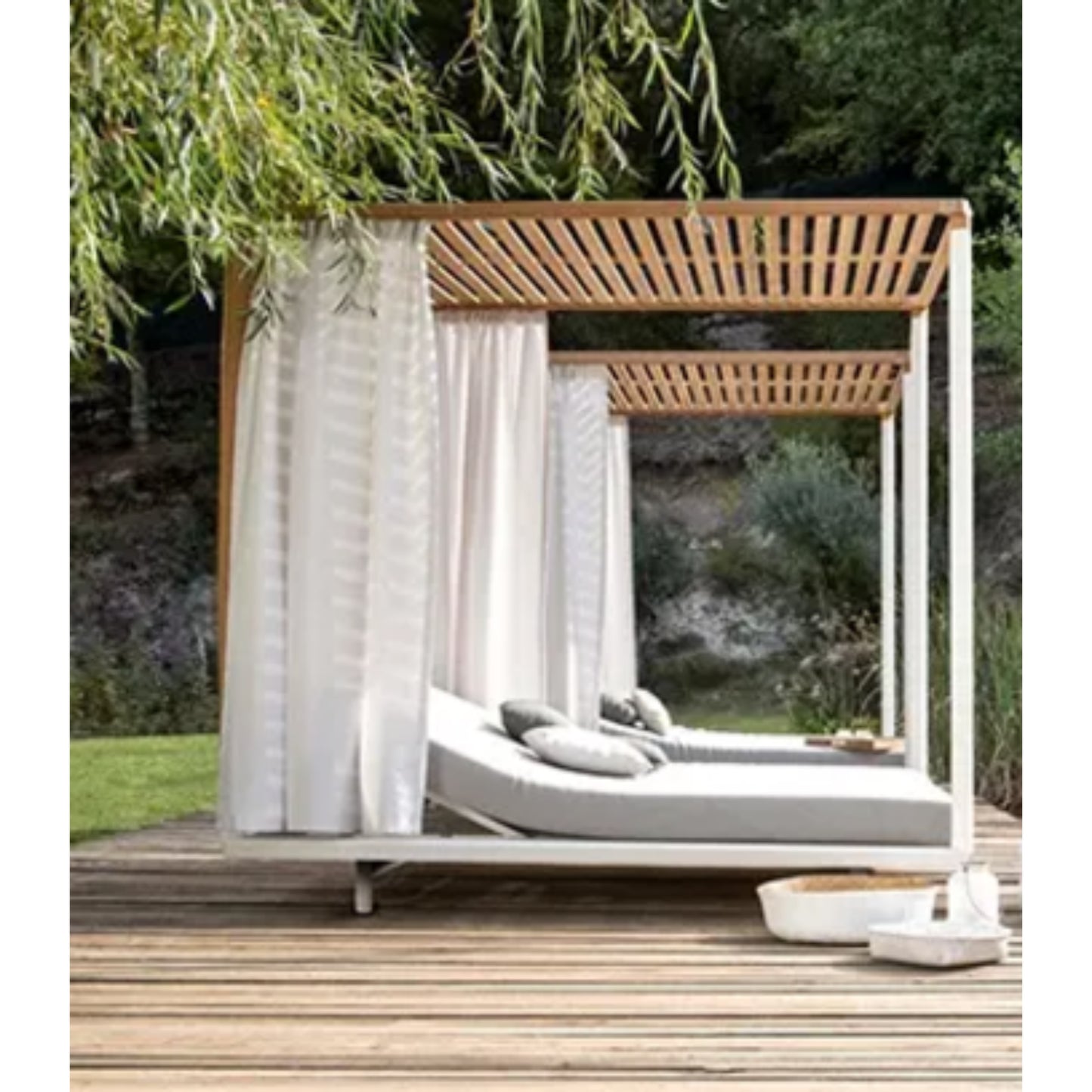 Solux Retreat Duo Lounger